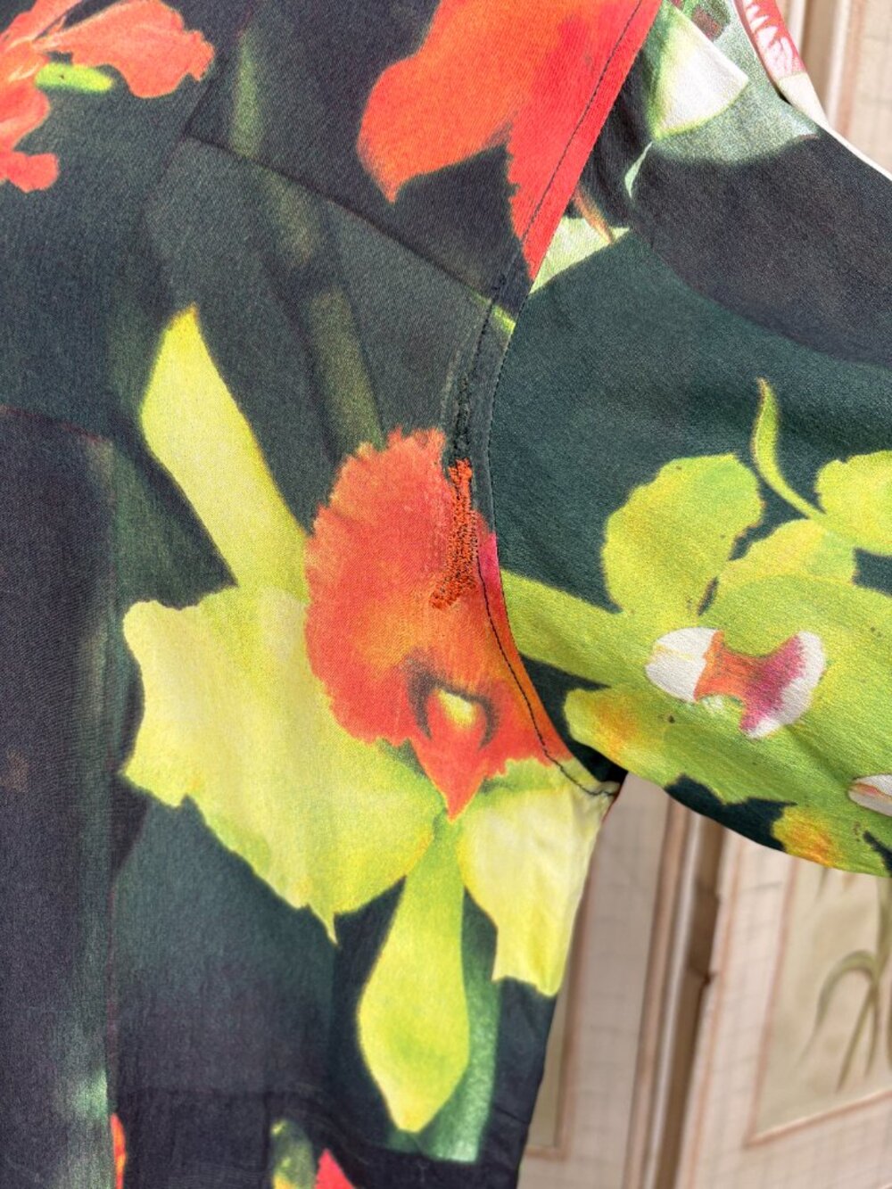 90s Moschino Jeans Blouse - Picture 6 of 6